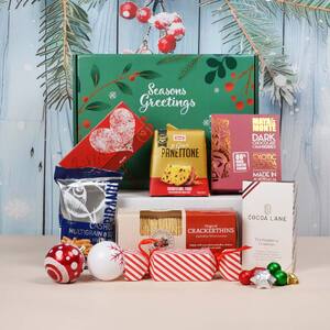 Everything_but_Flowers_Christmas Snack Selection Gift Hamper