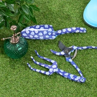 Everything_but_Flowers_Garden Tool Set - Hello Cockie